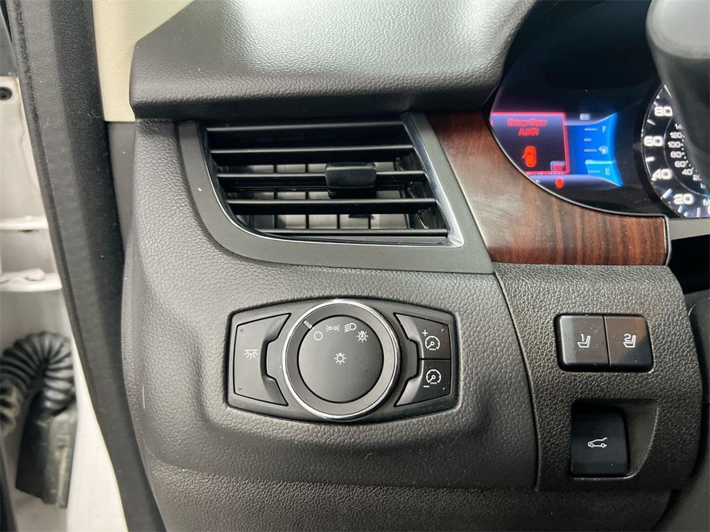 used 2013 Ford Edge car, priced at $2,900