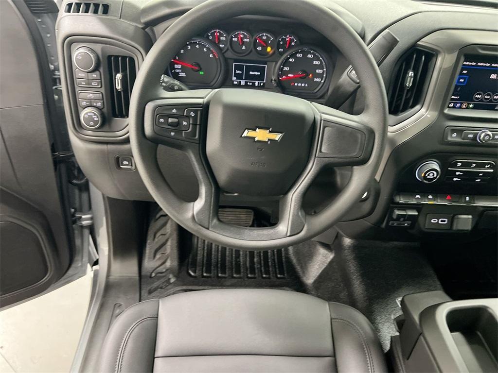 new 2025 Chevrolet Silverado 1500 car, priced at $41,880