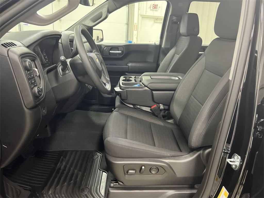 used 2022 Chevrolet Silverado 1500 car, priced at $32,987