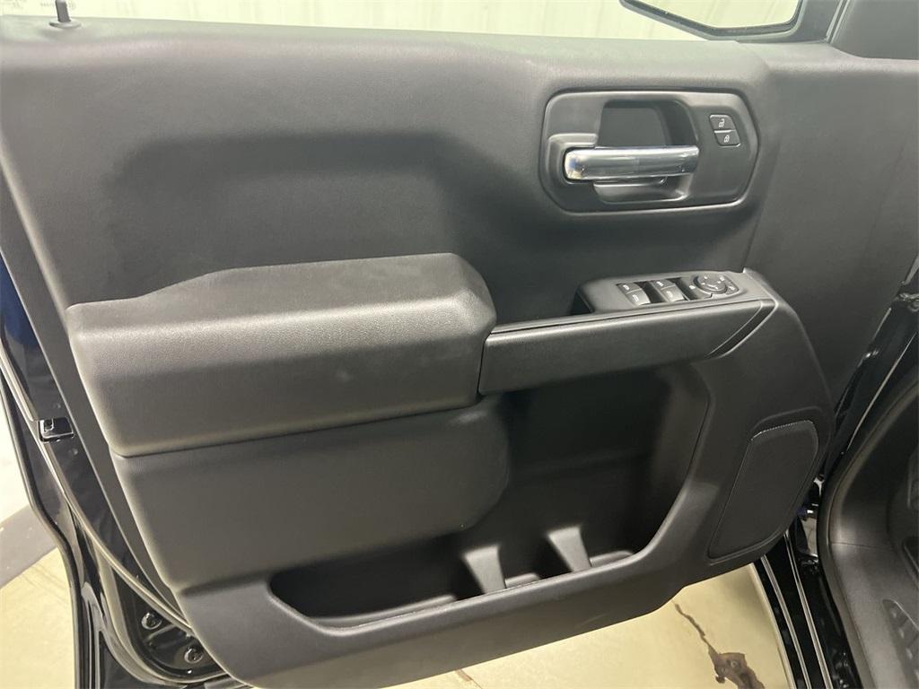 used 2022 Chevrolet Silverado 1500 car, priced at $32,987