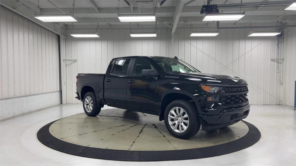 used 2022 Chevrolet Silverado 1500 car, priced at $32,987