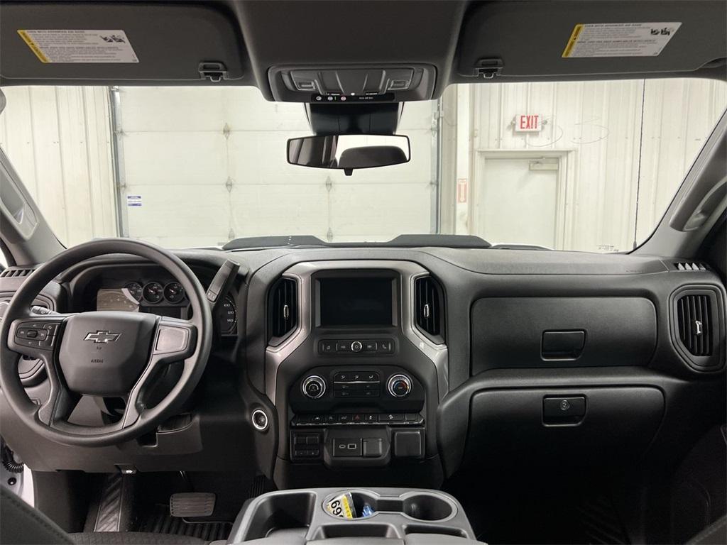 used 2024 Chevrolet Silverado 1500 car, priced at $42,987
