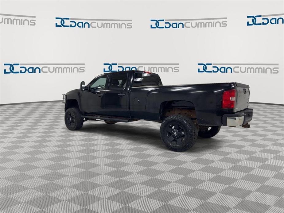 used 2009 Chevrolet Silverado 2500 car, priced at $13,500