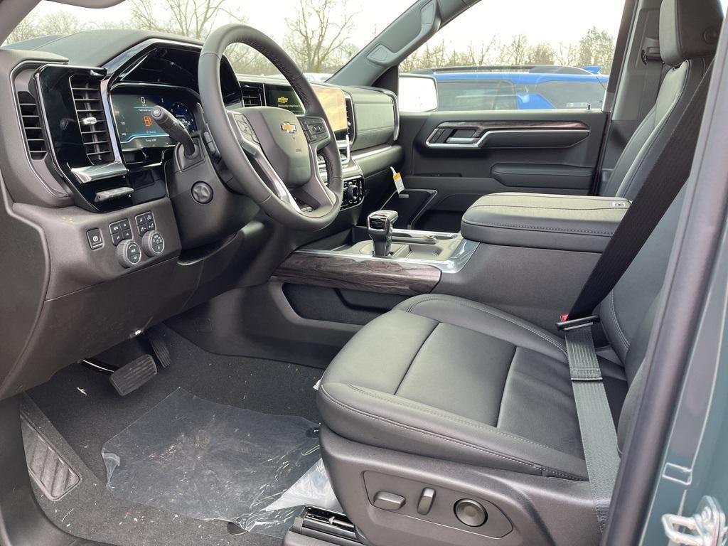 new 2025 Chevrolet Silverado 1500 car, priced at $62,915