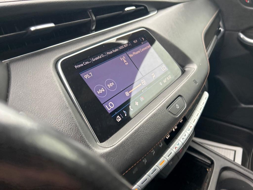 used 2019 Cadillac XT4 car, priced at $19,987