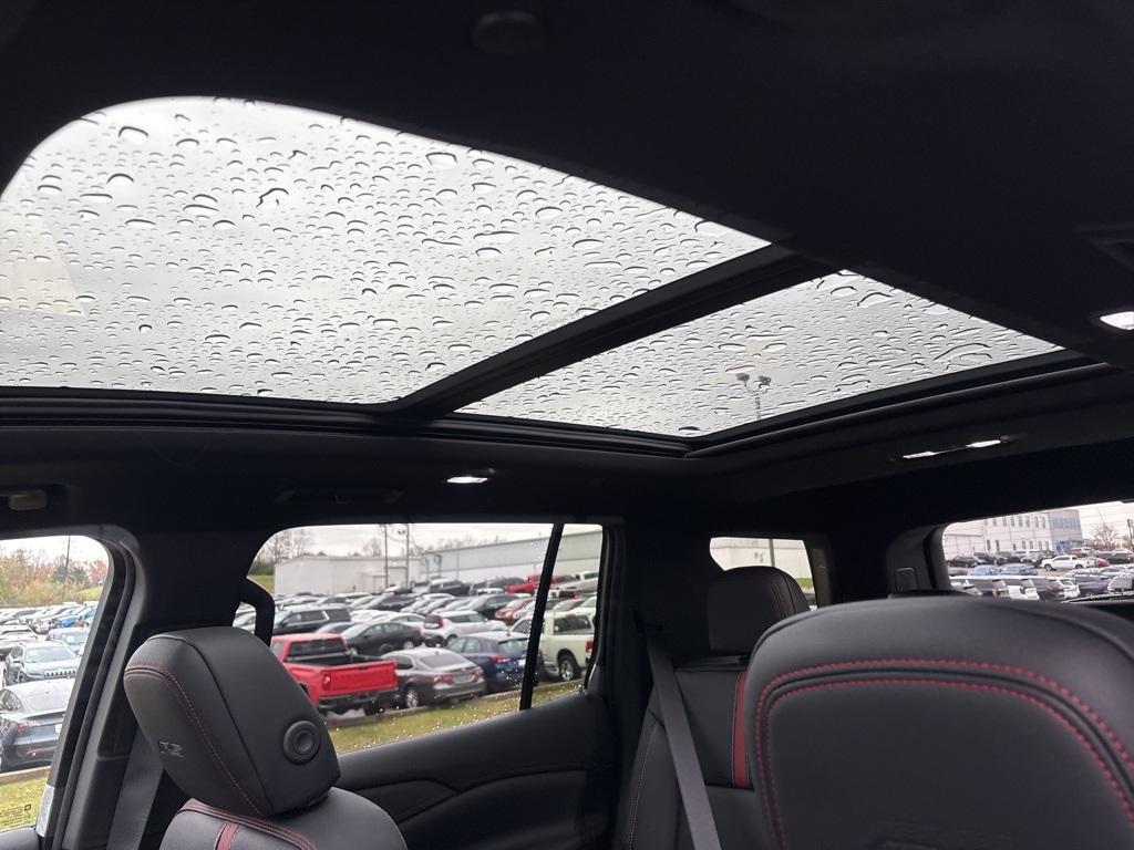 new 2026 Chevrolet Traverse car, priced at $60,217