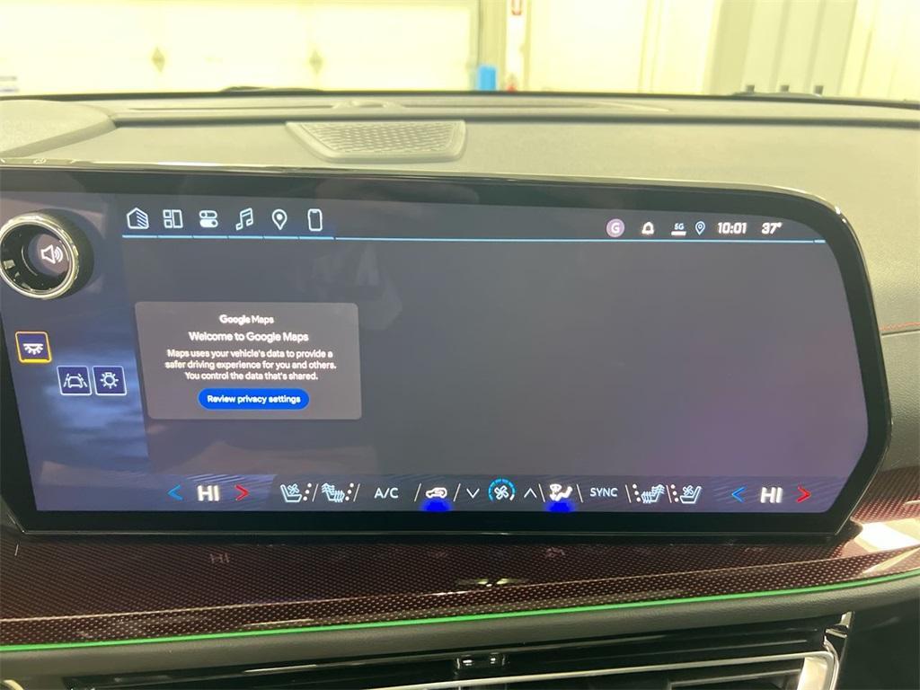 new 2026 Chevrolet Traverse car, priced at $57,813