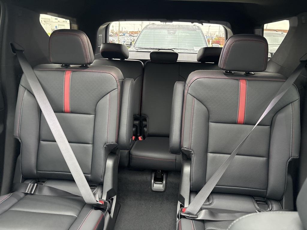 new 2026 Chevrolet Traverse car, priced at $60,217