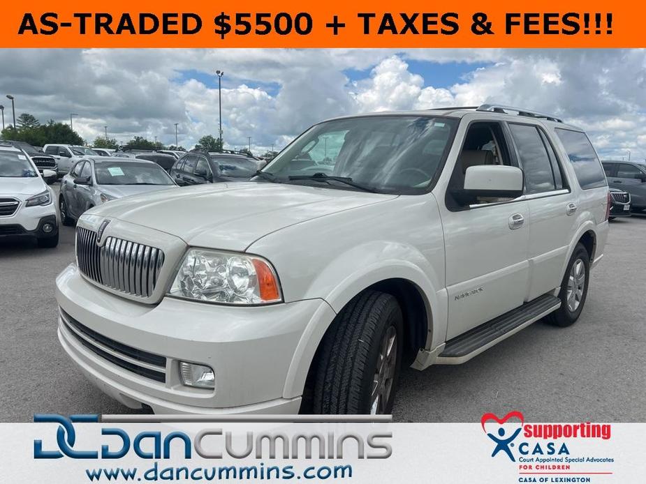 used 2006 Lincoln Navigator car, priced at $5,500