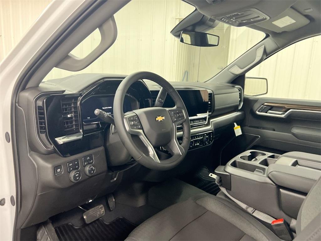 new 2025 Chevrolet Silverado 1500 car, priced at $49,185