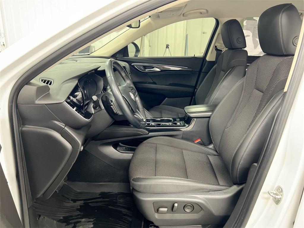 used 2021 Buick Envision car, priced at $22,587