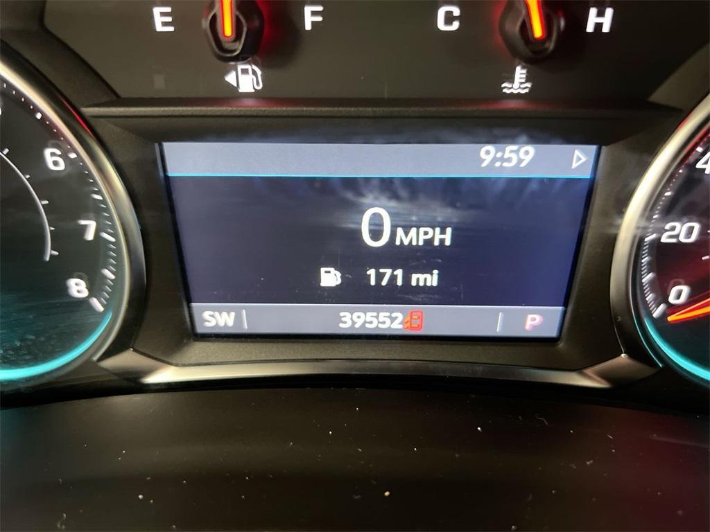 used 2024 Chevrolet Equinox car, priced at $25,787