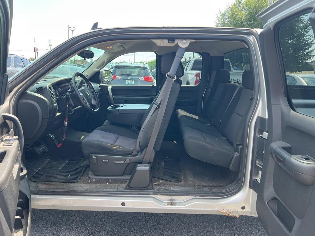 used 2011 Chevrolet Silverado 1500 car, priced at $10,900