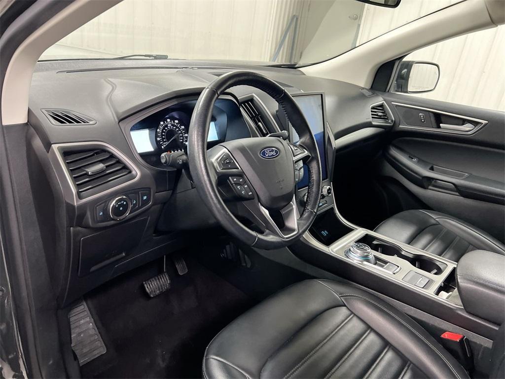 used 2023 Ford Edge car, priced at $22,387