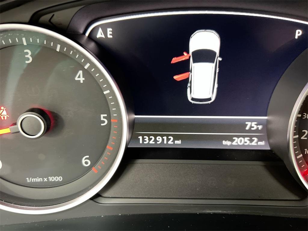 used 2012 Volkswagen Touareg car, priced at $8,900