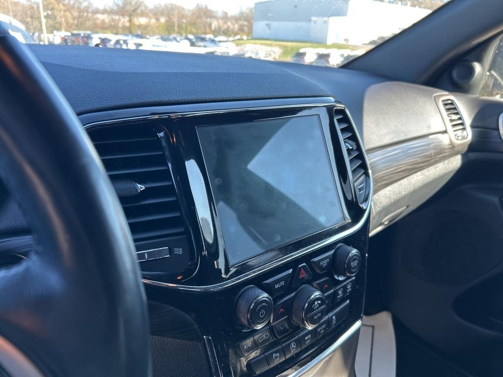 used 2021 Jeep Grand Cherokee car, priced at $22,587