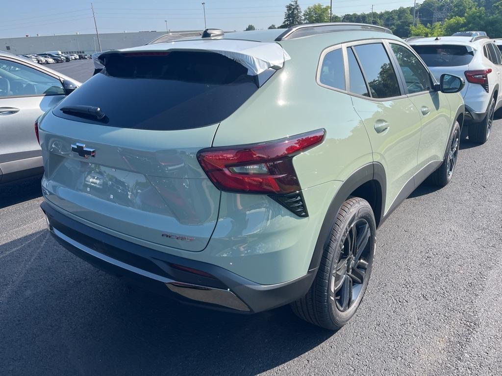 new 2025 Chevrolet Trax car, priced at $25,473