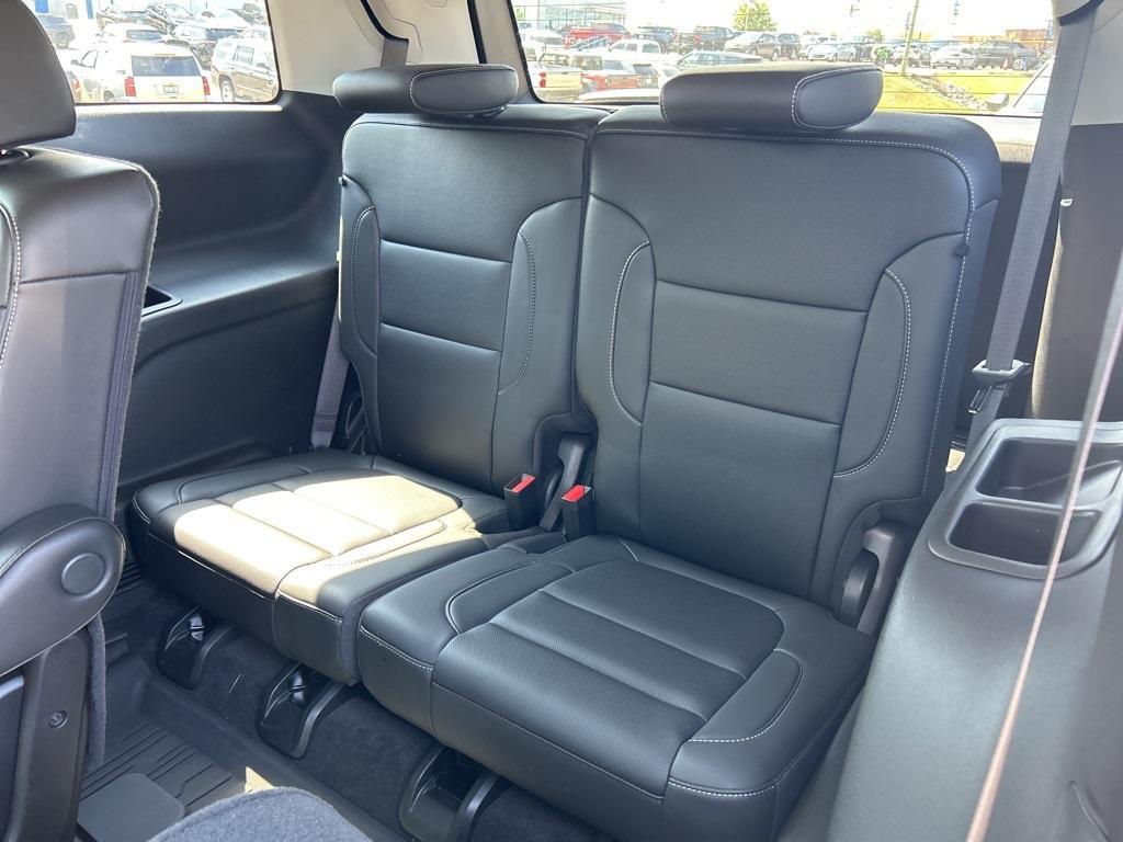 used 2023 GMC Acadia car