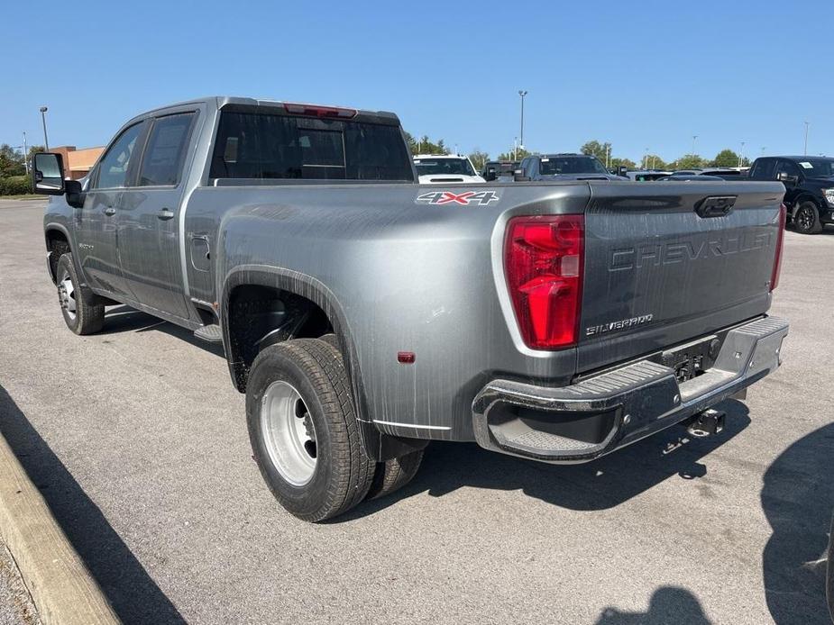 new 2025 Chevrolet Silverado 3500 car, priced at $76,310