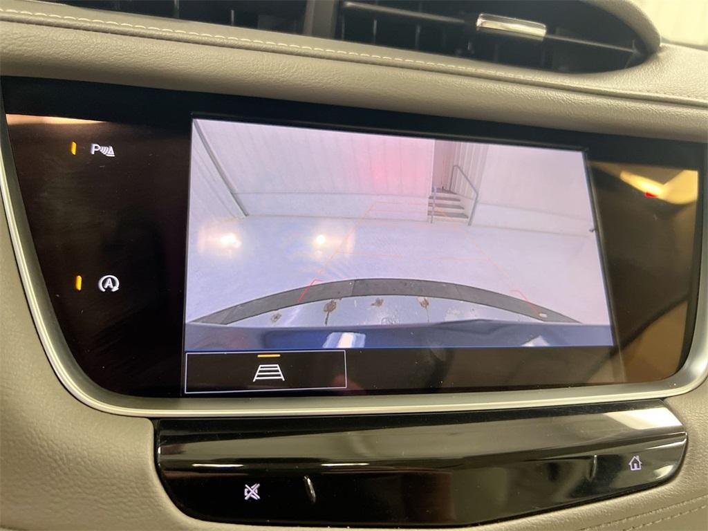 used 2022 Cadillac XT5 car, priced at $24,987