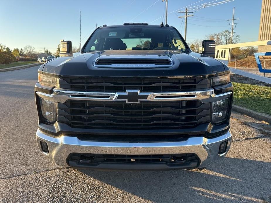 used 2024 Chevrolet Silverado 2500 car