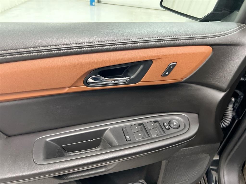 used 2015 Chevrolet Traverse car, priced at $4,900