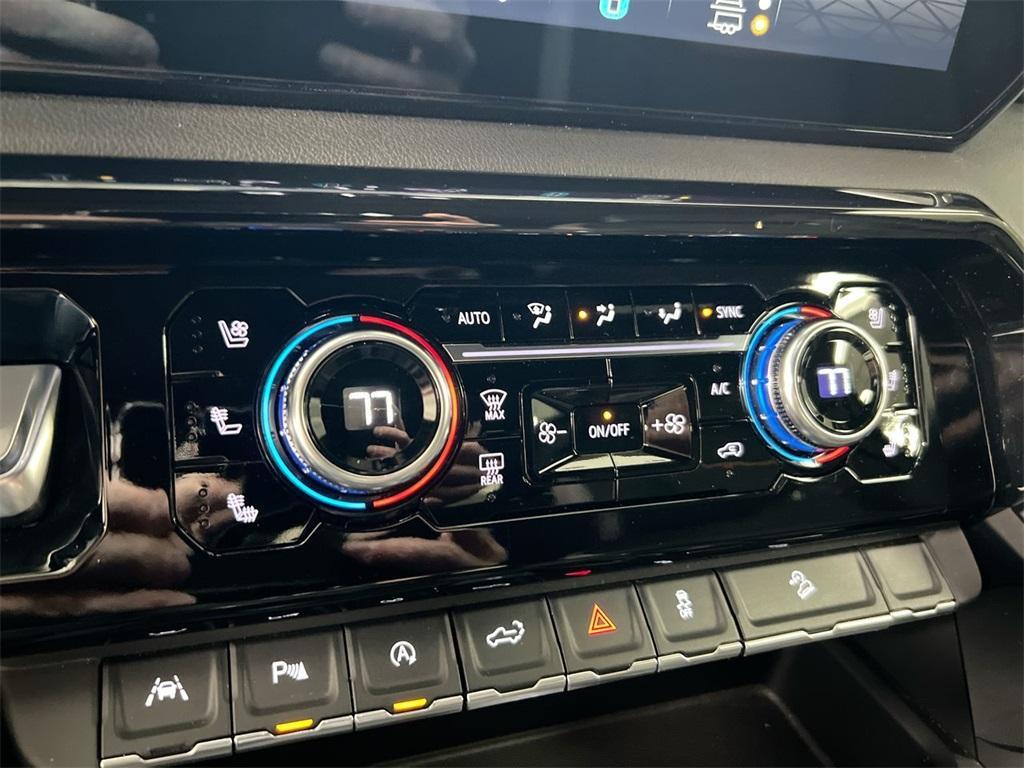 used 2023 GMC Sierra 1500 car, priced at $49,987