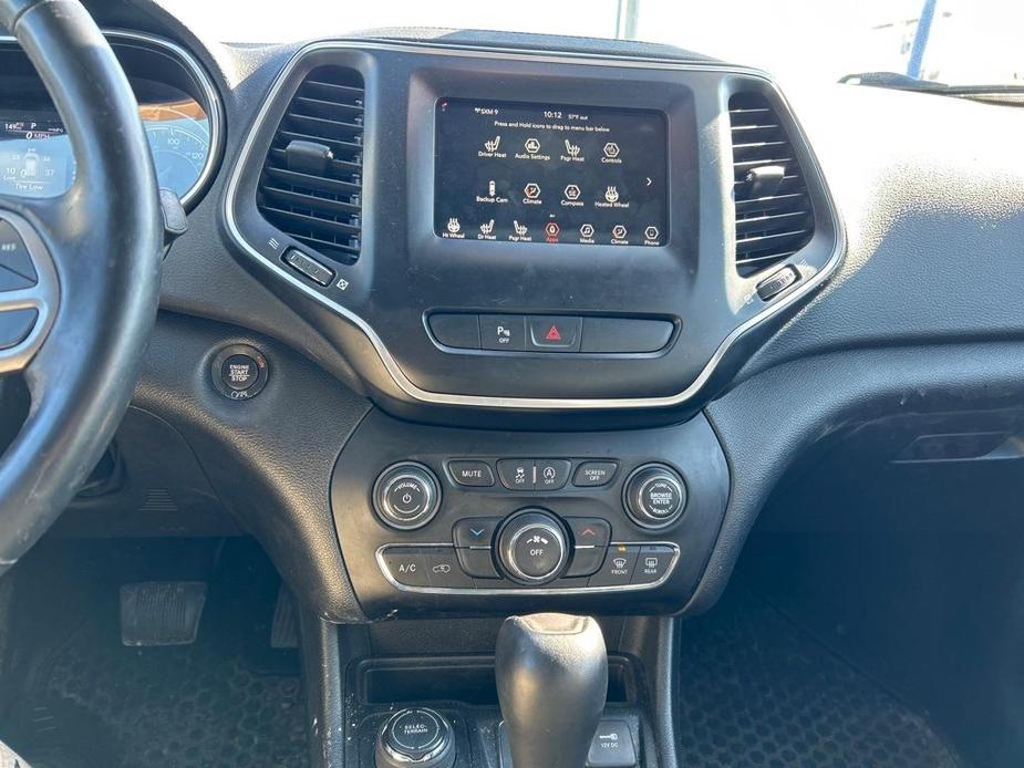 used 2019 Jeep Cherokee car, priced at $15,987
