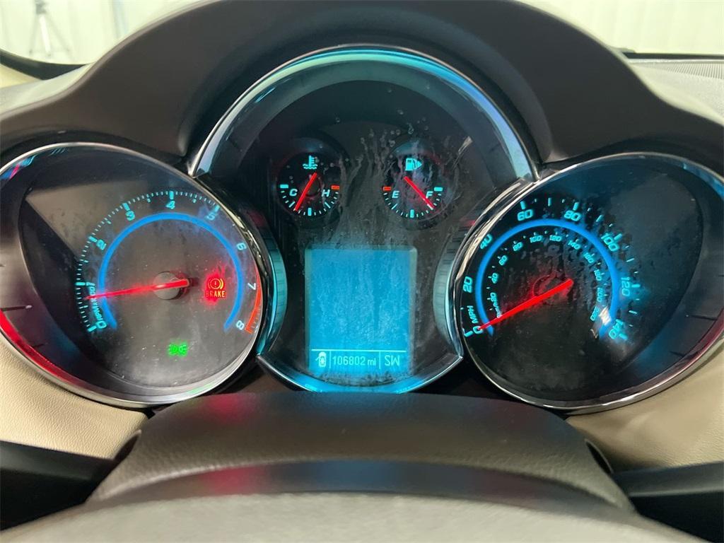 used 2014 Chevrolet Cruze car, priced at $7,500