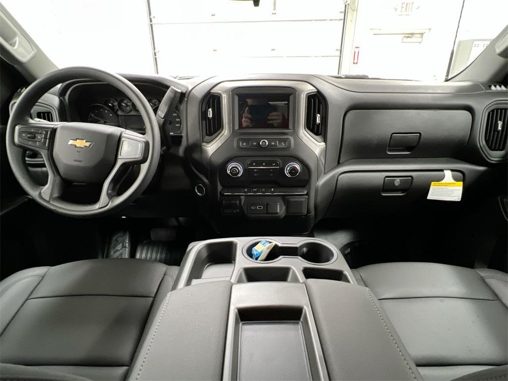 new 2025 Chevrolet Silverado 3500 car, priced at $52,373
