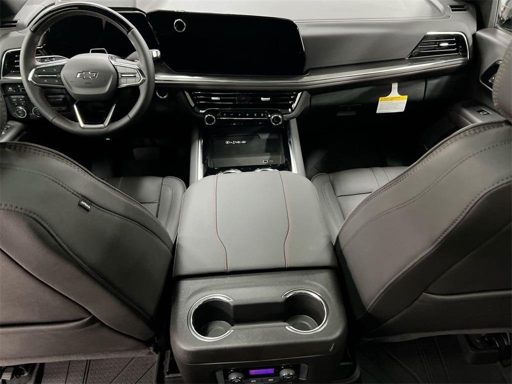 new 2025 Chevrolet Suburban car, priced at $81,873