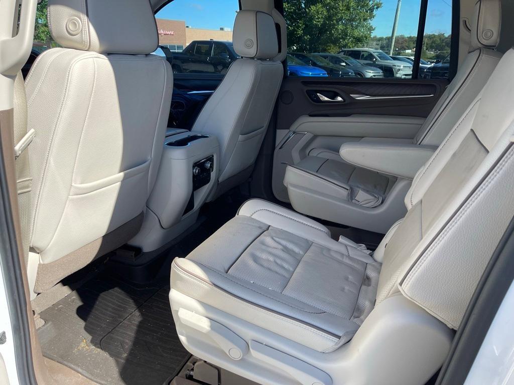 used 2021 GMC Yukon XL car