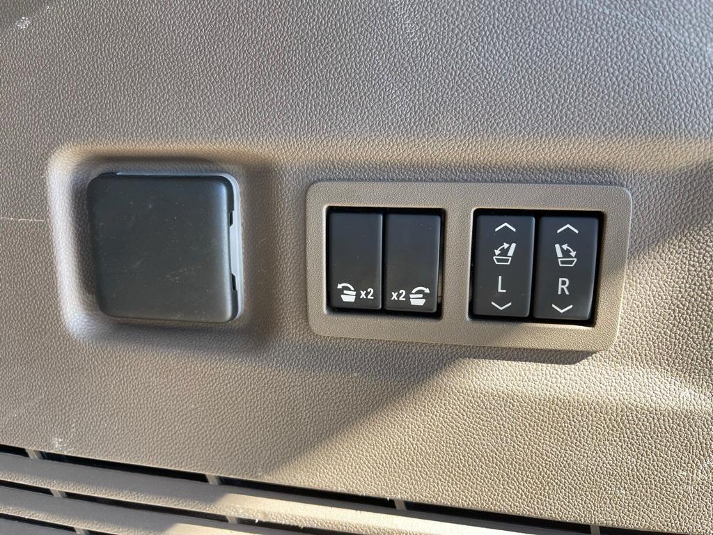 used 2021 GMC Yukon XL car