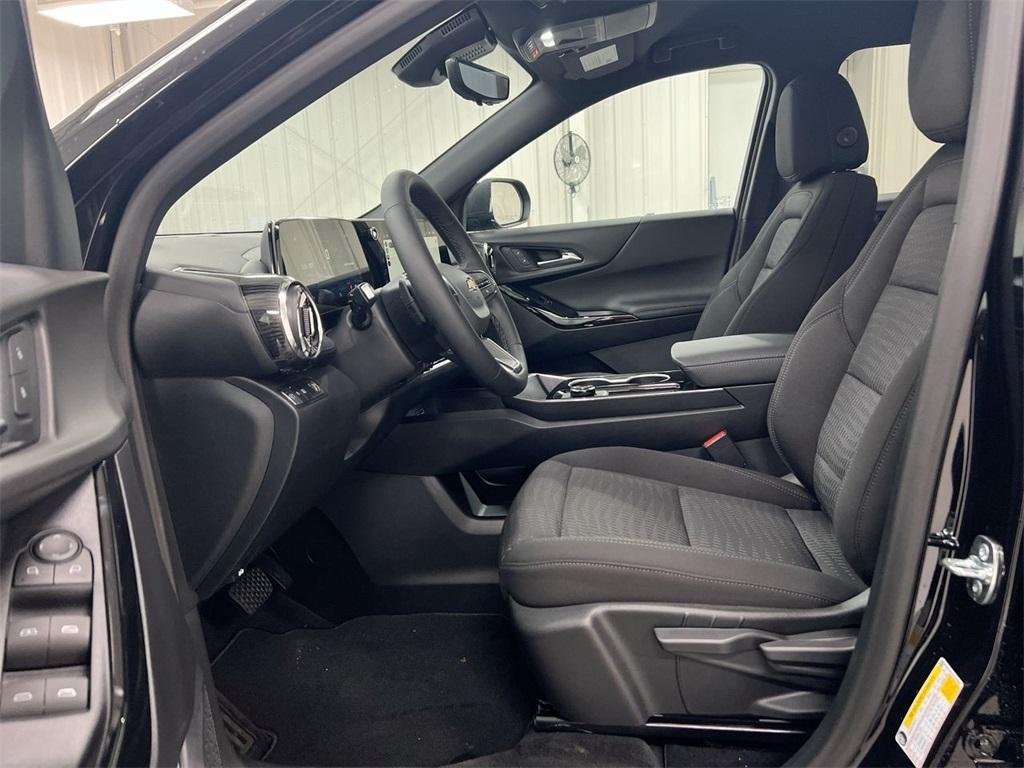 new 2026 Chevrolet Equinox car, priced at $28,440