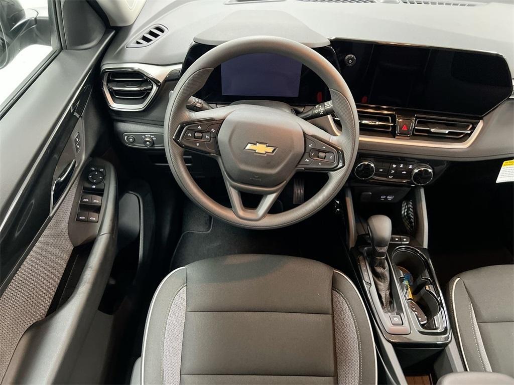 new 2026 Chevrolet TrailBlazer car, priced at $25,473