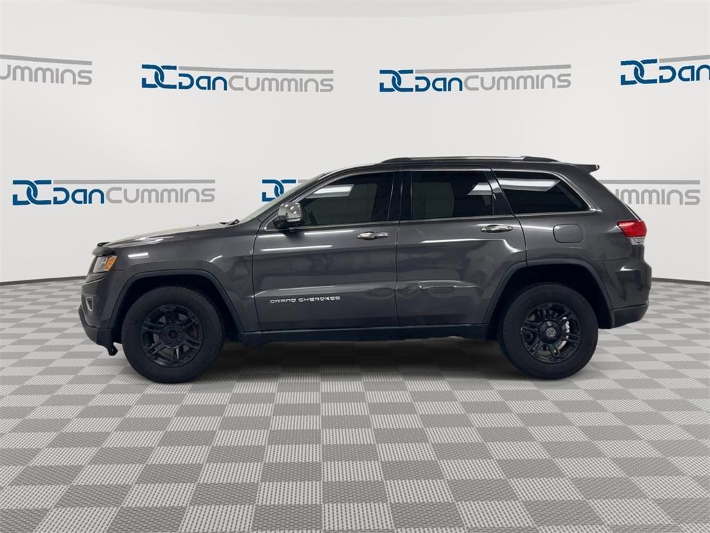 used 2015 Jeep Grand Cherokee car, priced at $5,900