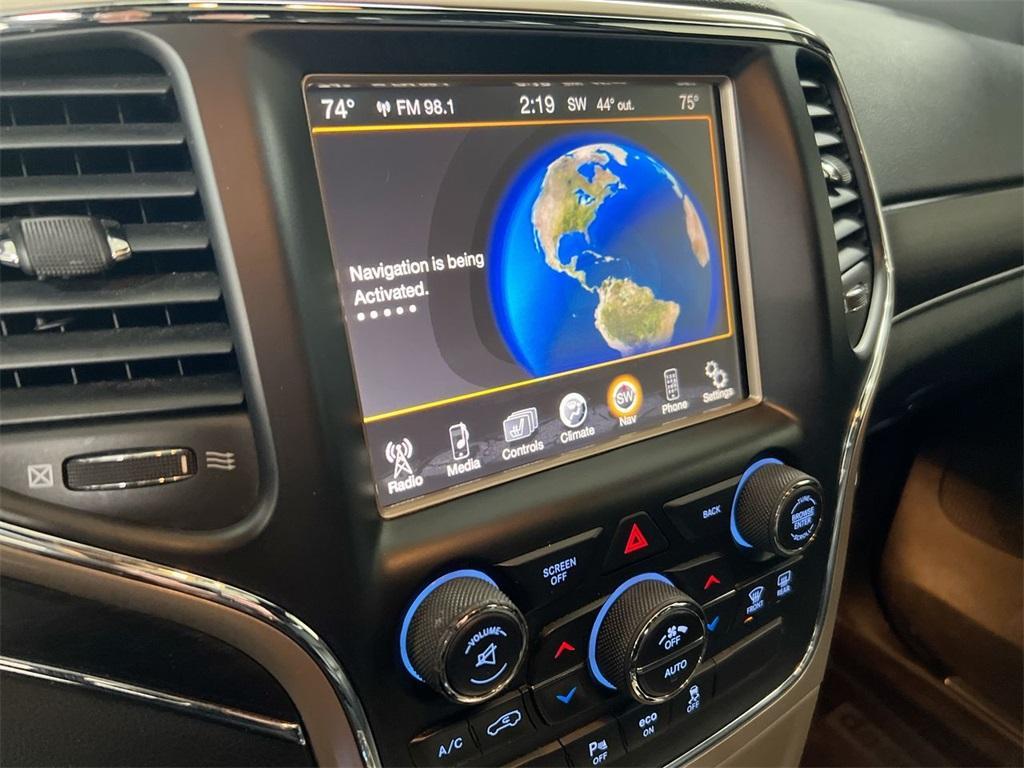 used 2015 Jeep Grand Cherokee car, priced at $5,900