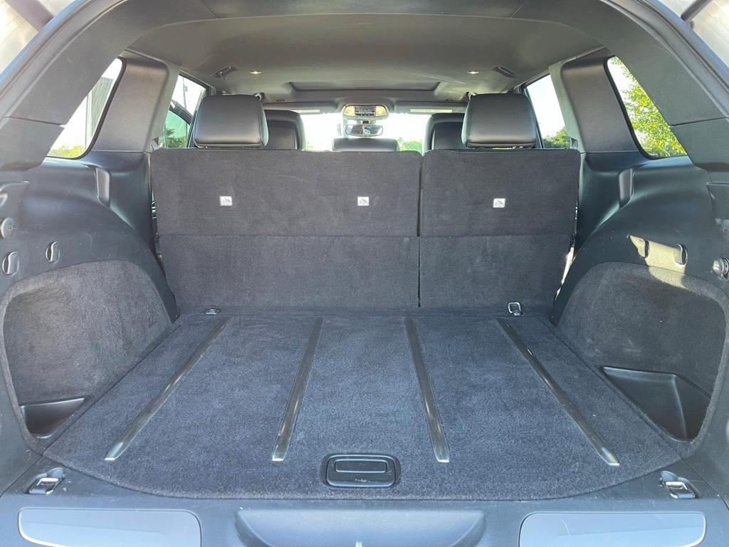 used 2017 Jeep Grand Cherokee car, priced at $14,387