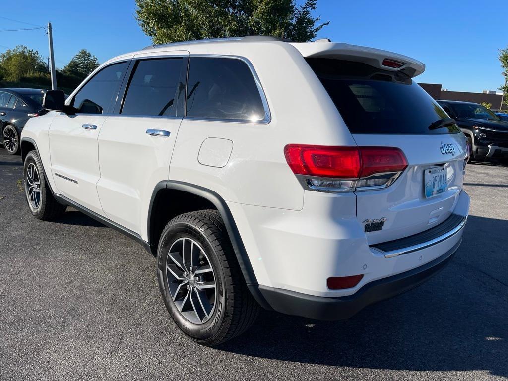 used 2017 Jeep Grand Cherokee car, priced at $14,387