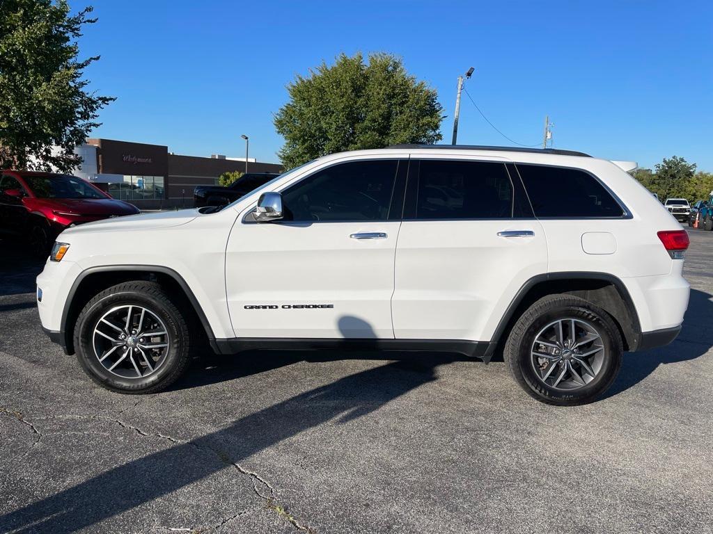 used 2017 Jeep Grand Cherokee car, priced at $14,387