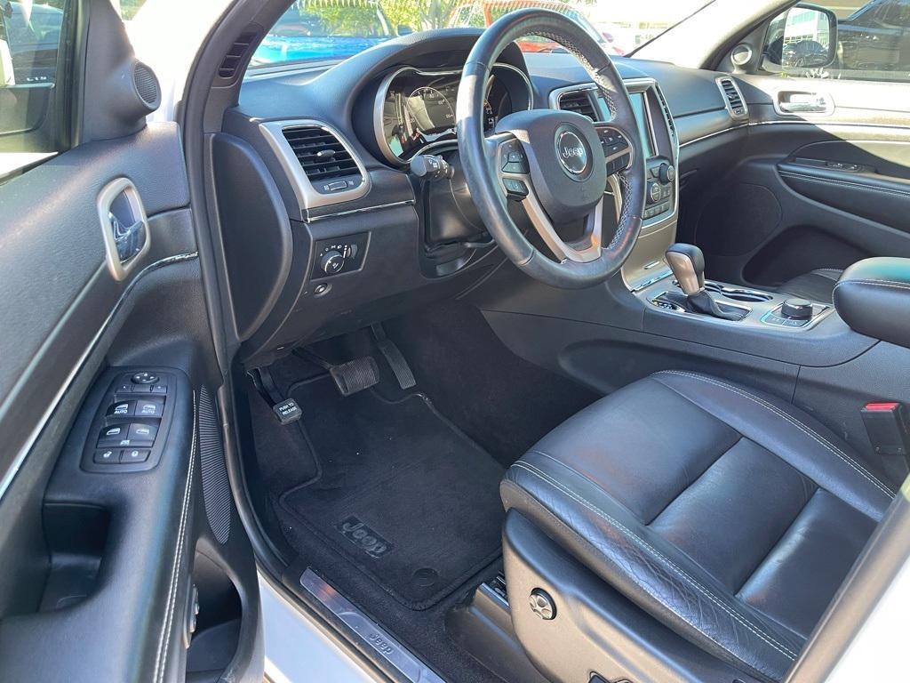 used 2017 Jeep Grand Cherokee car, priced at $14,387