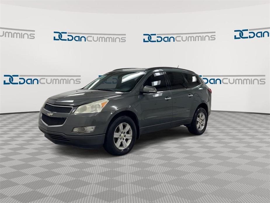 used 2011 Chevrolet Traverse car, priced at $2,500