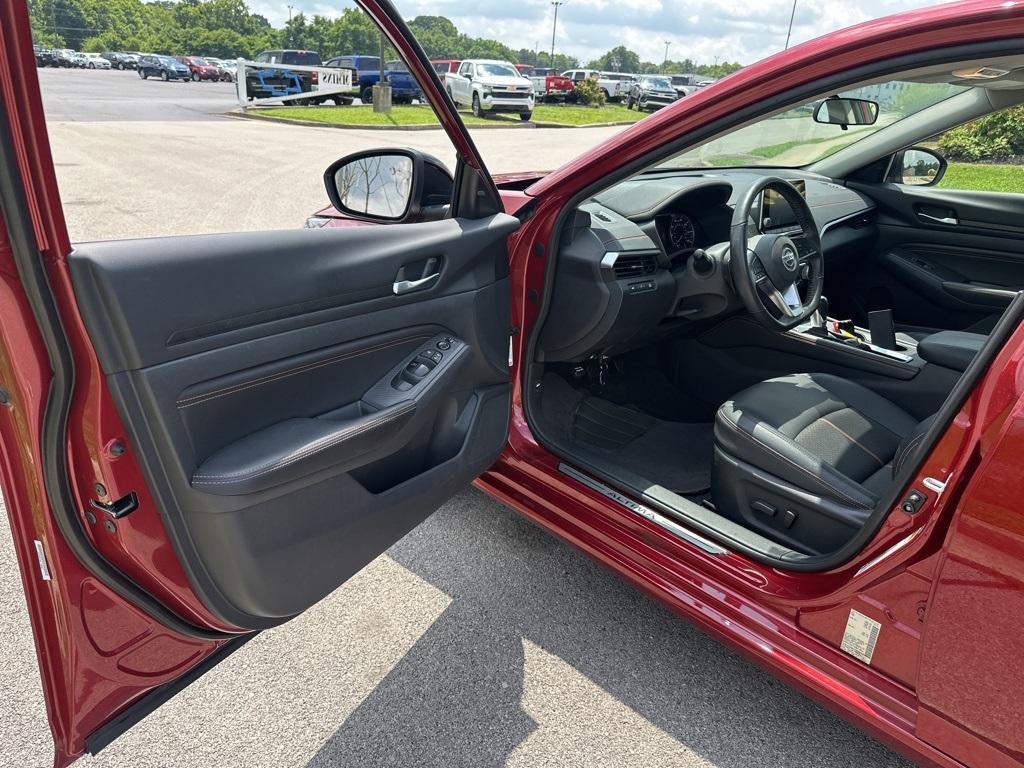 used 2022 Nissan Altima car