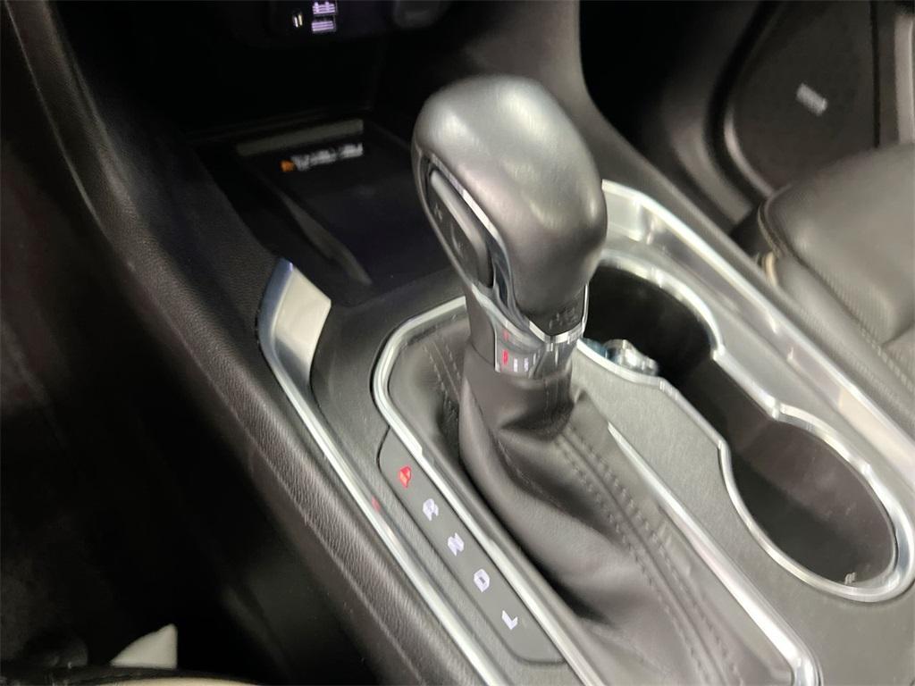 used 2022 Chevrolet Traverse car, priced at $29,987