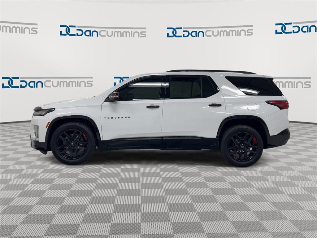 used 2022 Chevrolet Traverse car, priced at $29,987