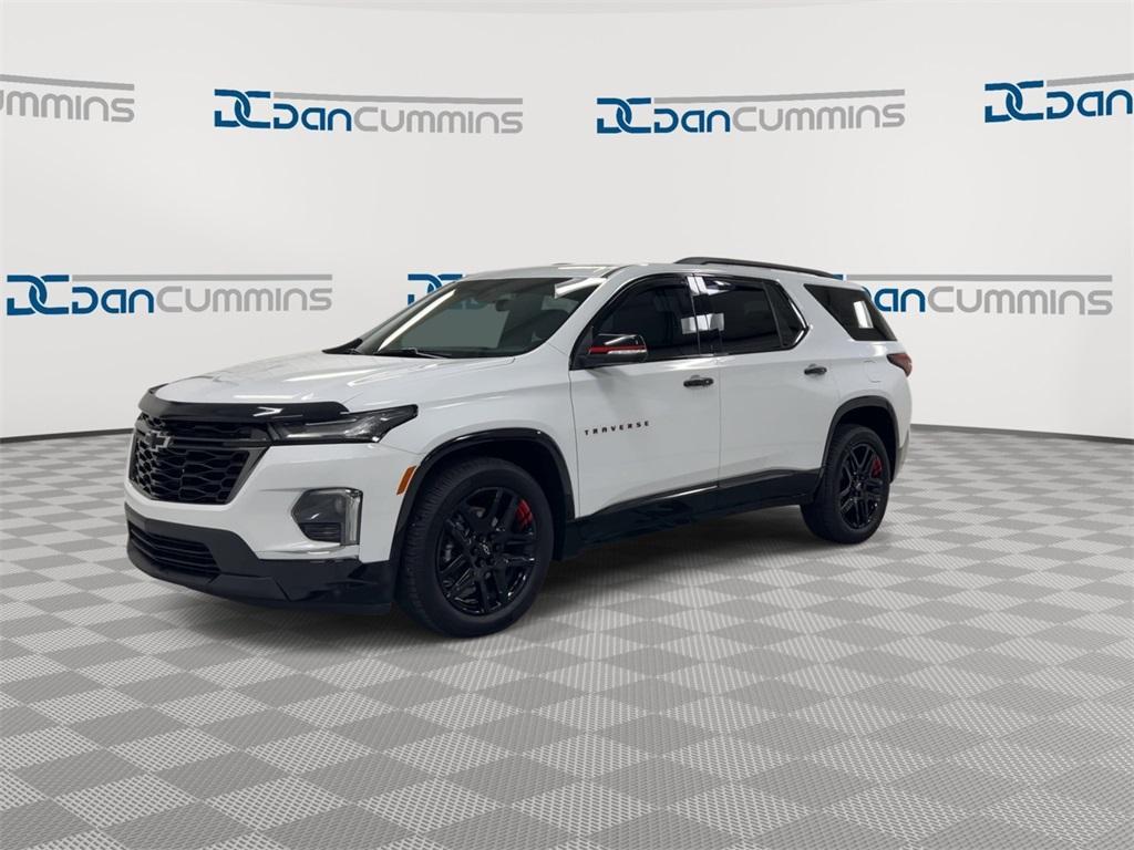 used 2022 Chevrolet Traverse car, priced at $29,987