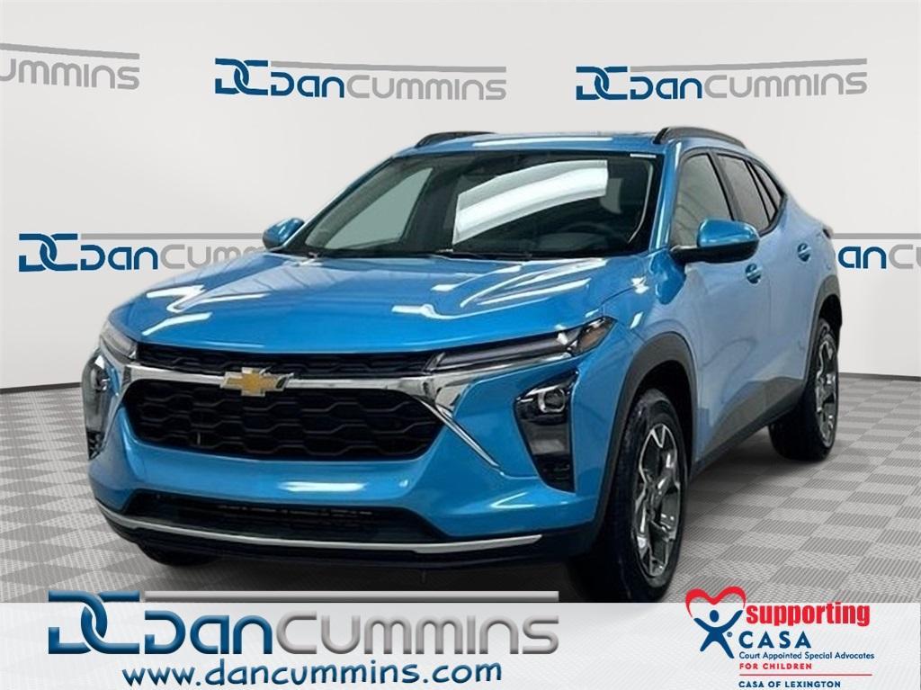 new 2025 Chevrolet Trax car, priced at $26,275