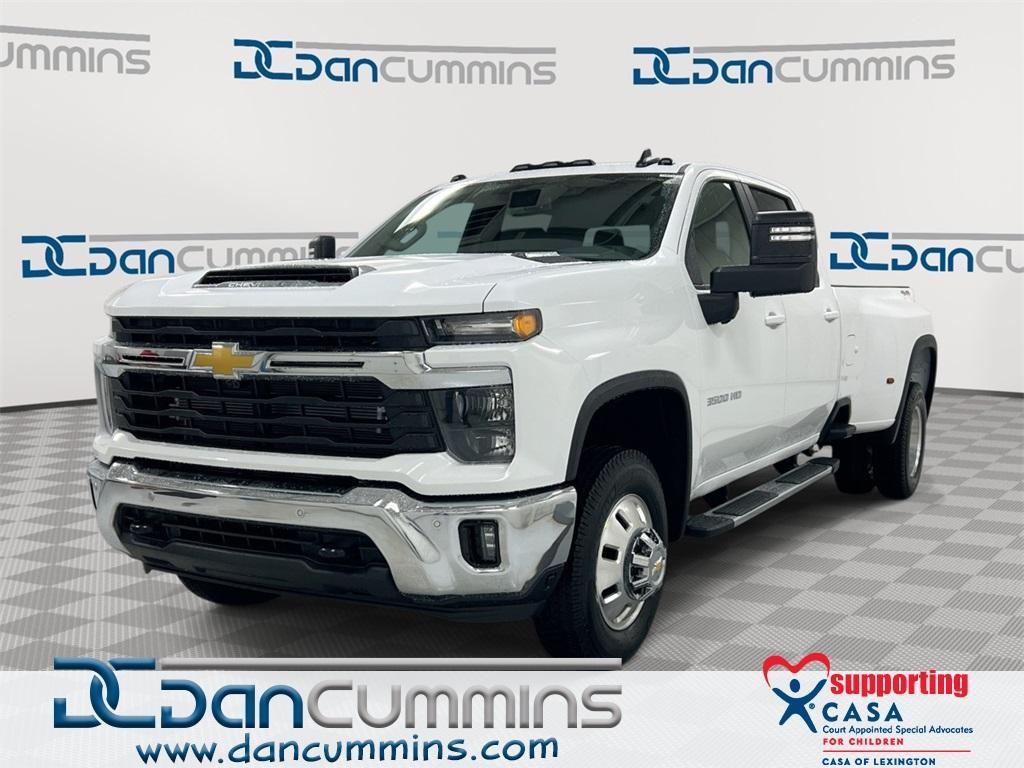 new 2026 Chevrolet Silverado 3500 car, priced at $71,873