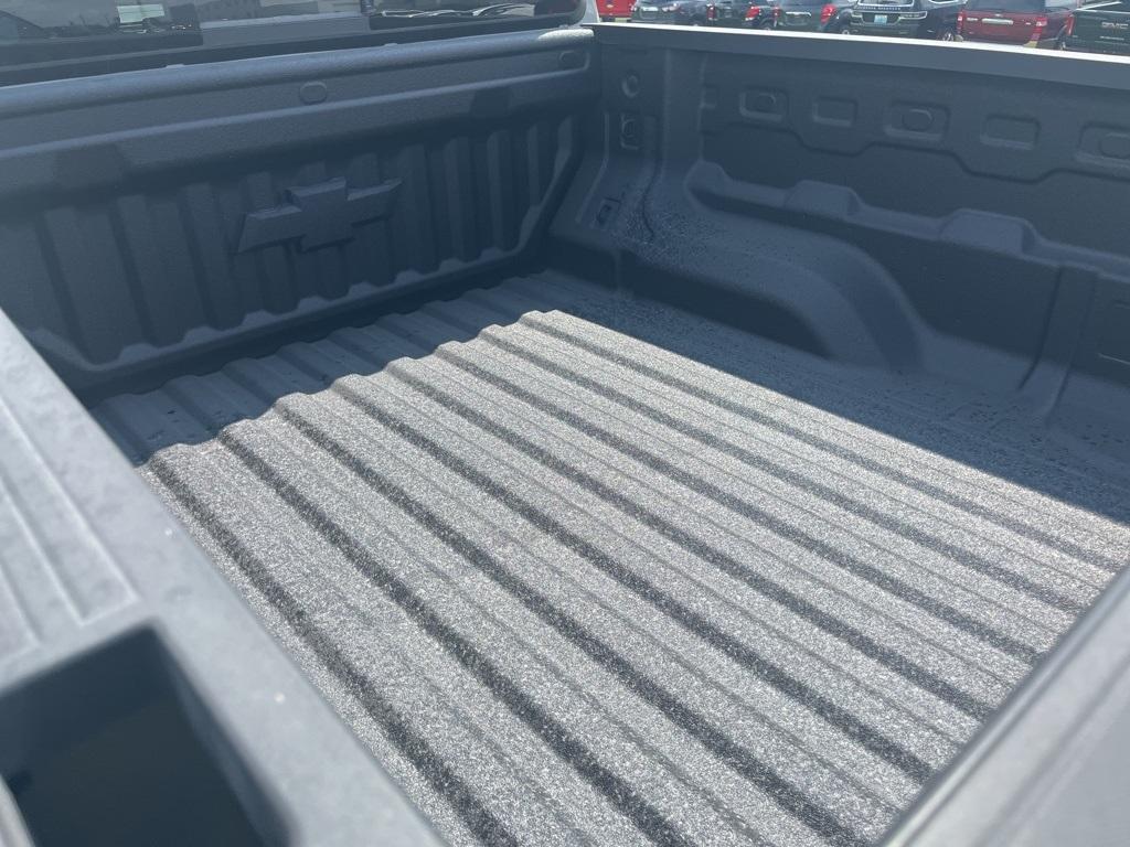 new 2025 Chevrolet Colorado car, priced at $43,873