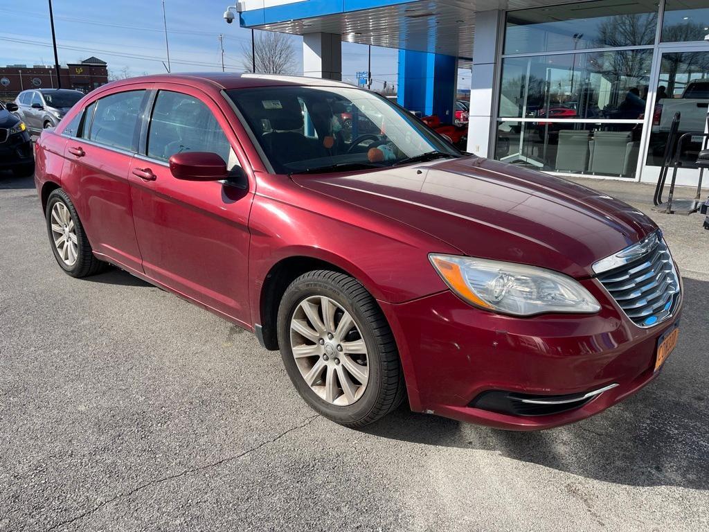 used 2011 Chrysler 200 car, priced at $2,500